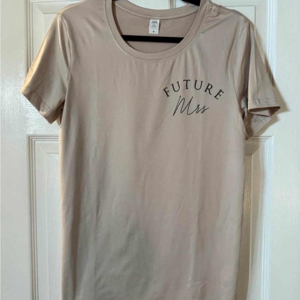Elegant Beige 'Future Mrs' Tee